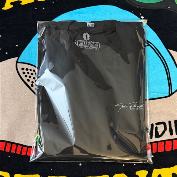 Kobe Vs Kobe  Black Tee - Picture 8 of 8